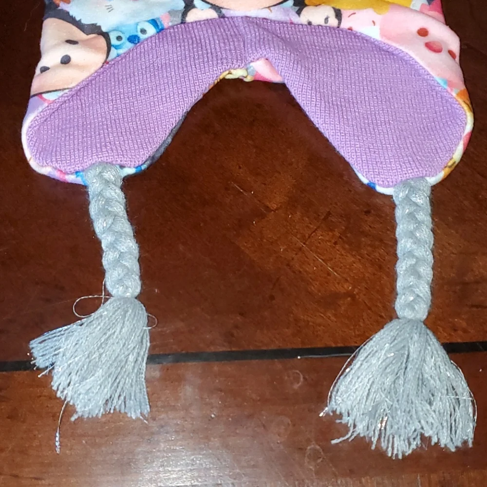 Disney‎ Tsum Tsum Knit Sticking Hat with Pom Pom